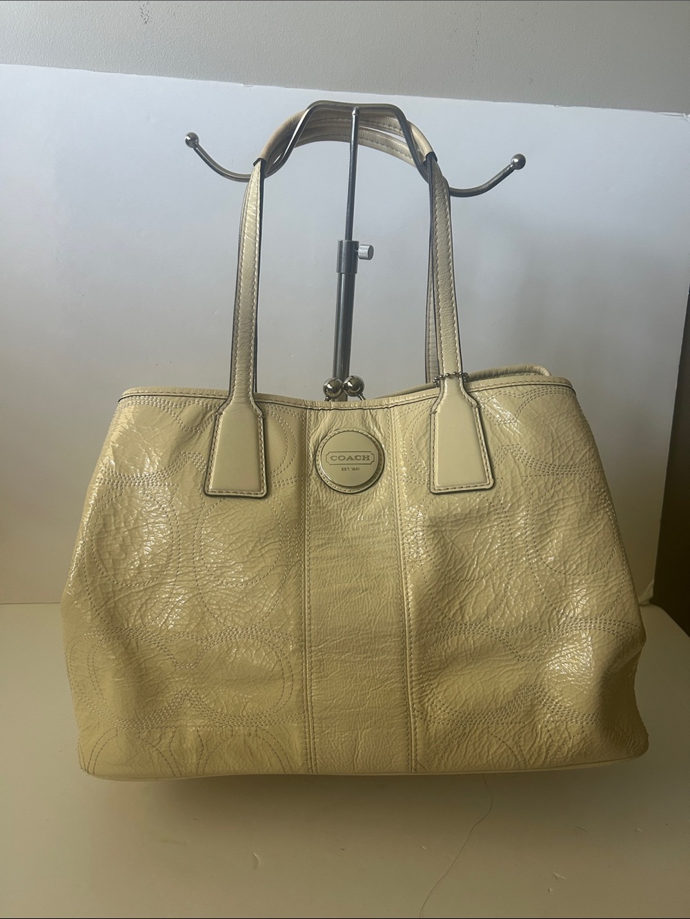 Coach Signature Cream Patent Leather Tote/Shoulder Bag Wedding Guest Y2K